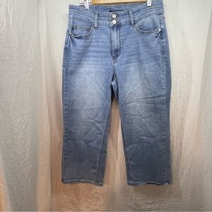 Judy Blue wide crop Blue Denim Jeans. Pre-owned. Size 13/31.